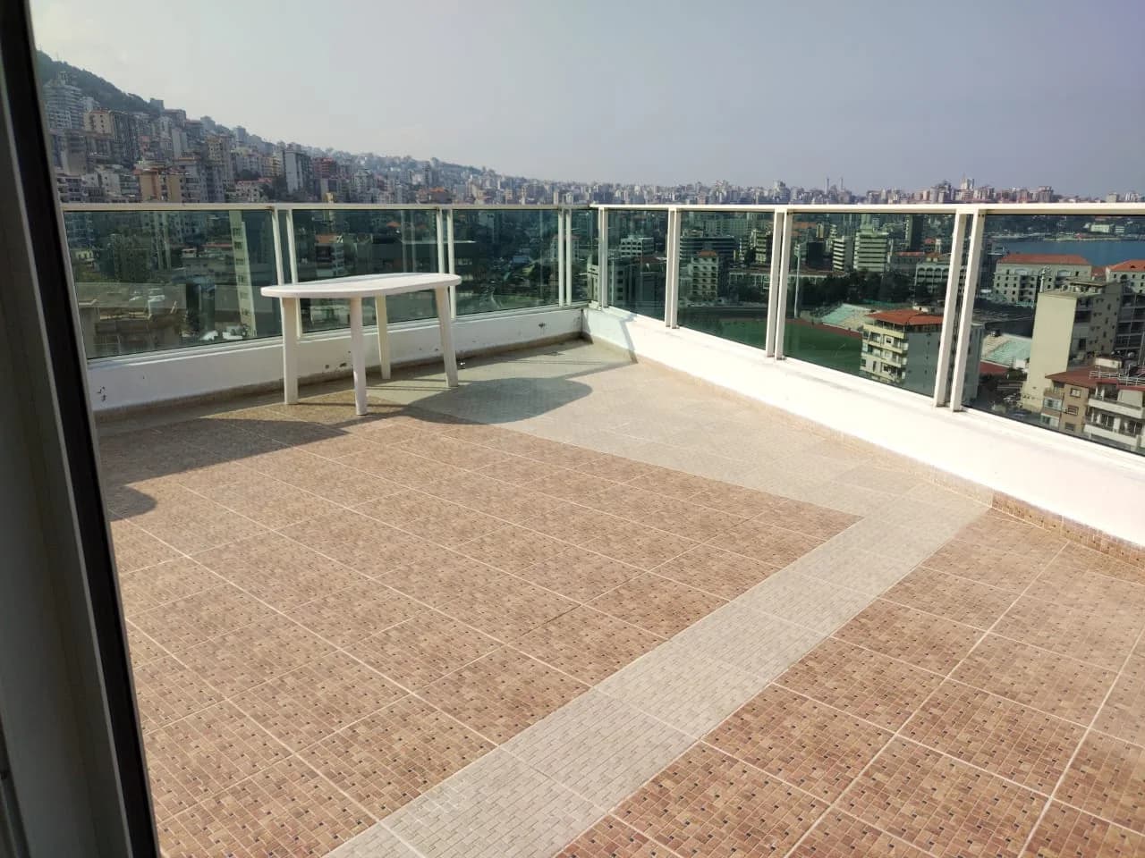 Apartment for Sale in Haret Sakher