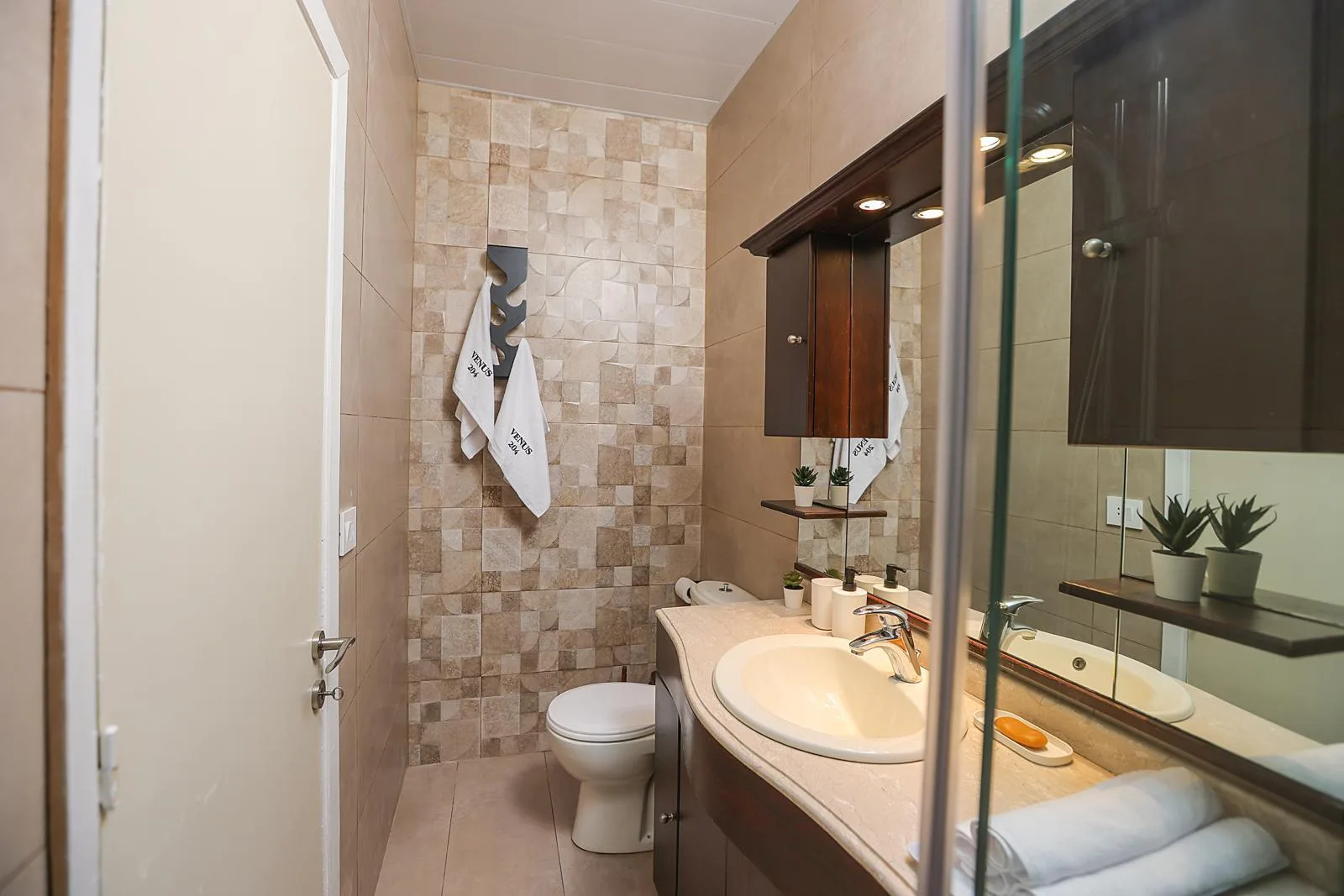 Chalet for rent in Faitroun — photo 10