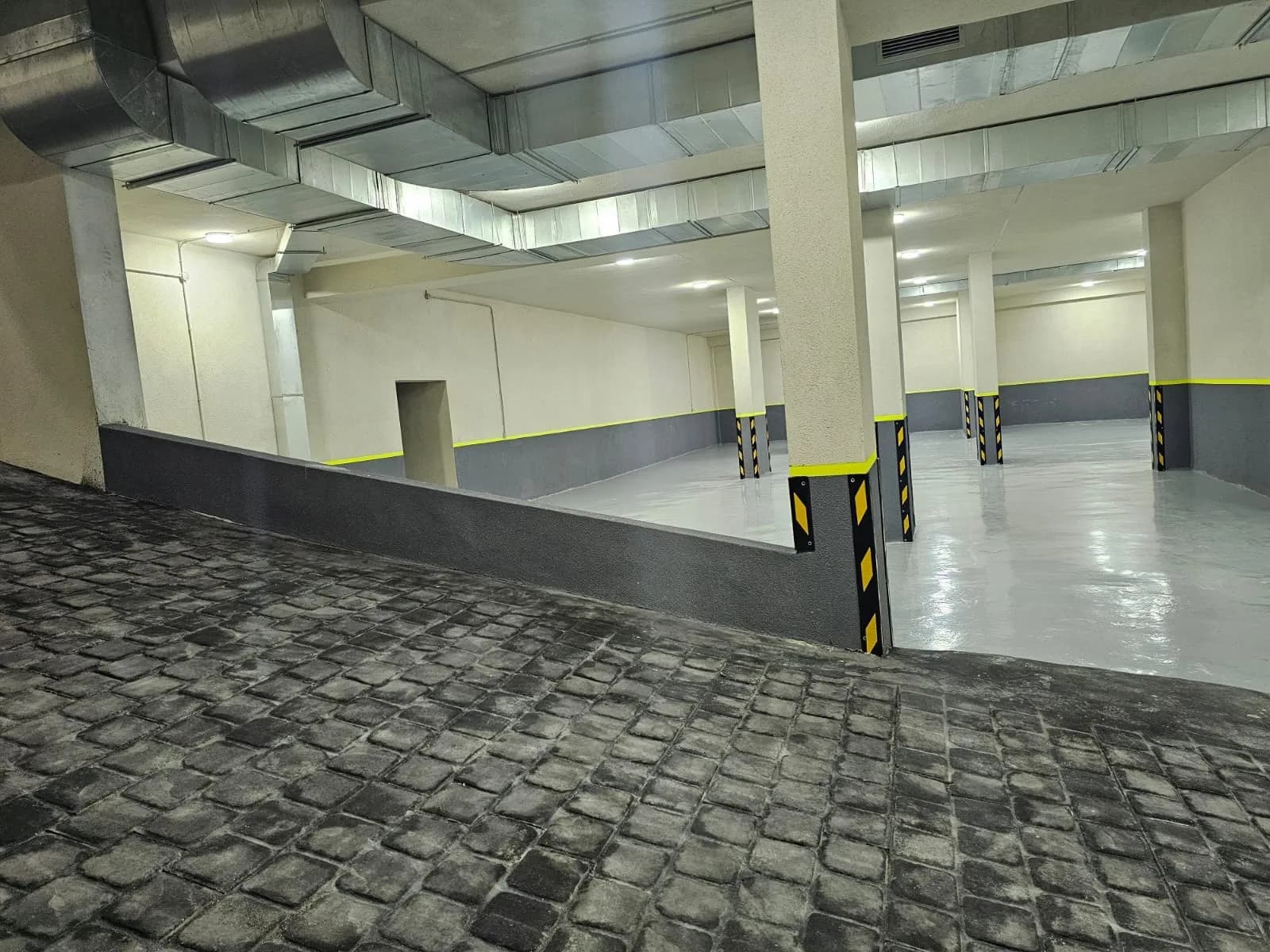 Warehouse for sale in Baabda — photo 6