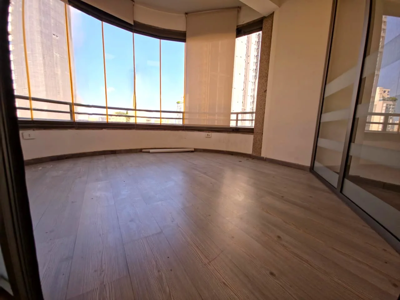 Office for sale in Achrafieh