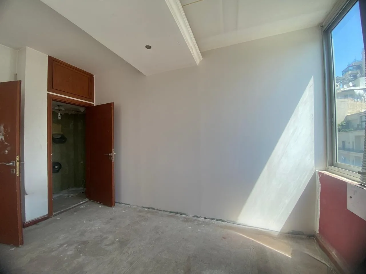 Building for Sale in Verdun — photo 3