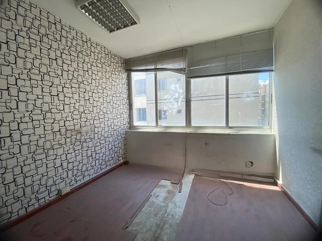 Building for Sale in Verdun — photo 4