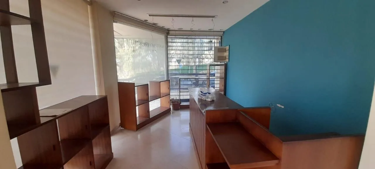 Shop for Sale in Hazmieh — photo 2