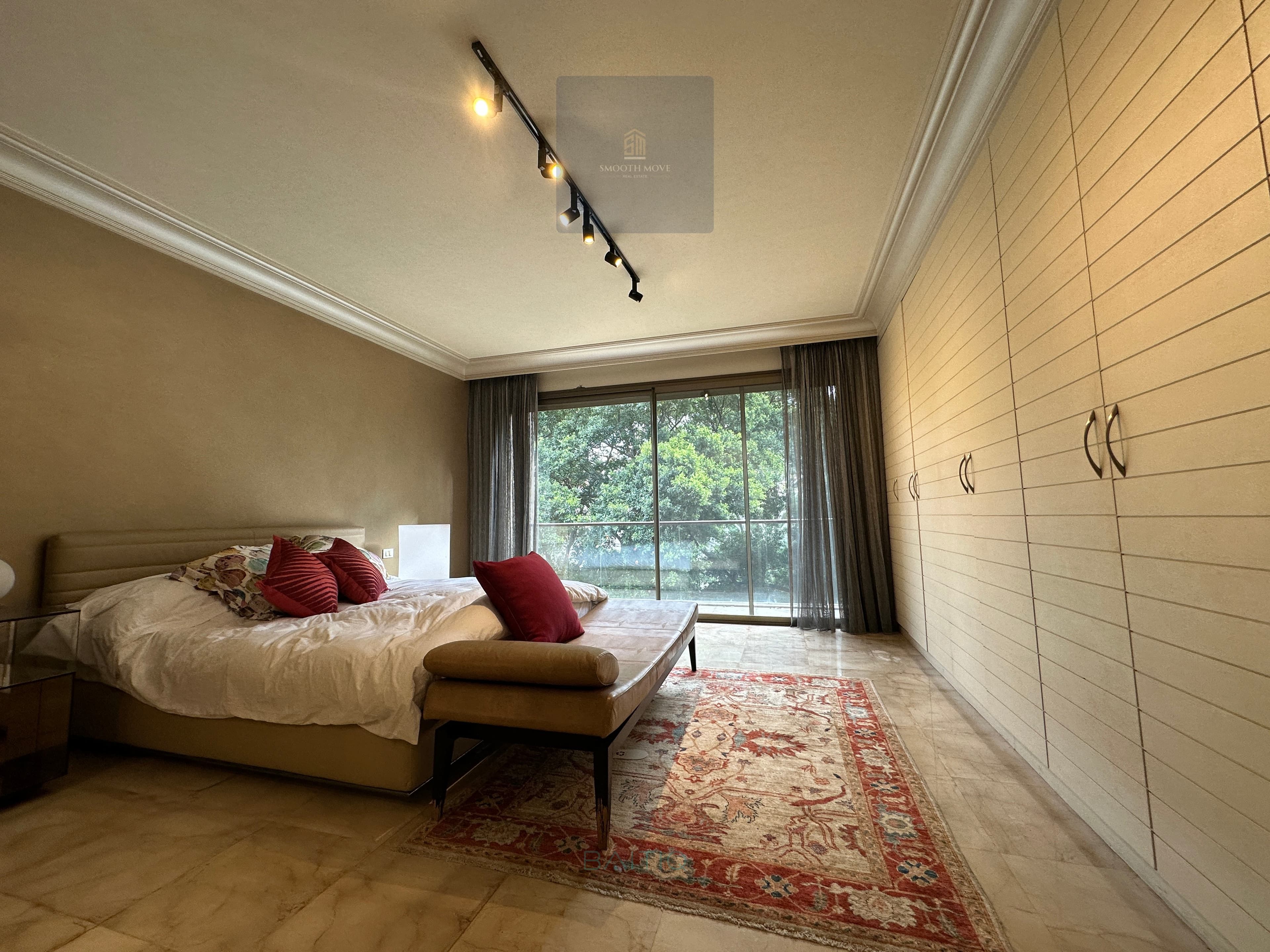 Spacious Furnished Apartment for Sale in Clemenceau — photo 4