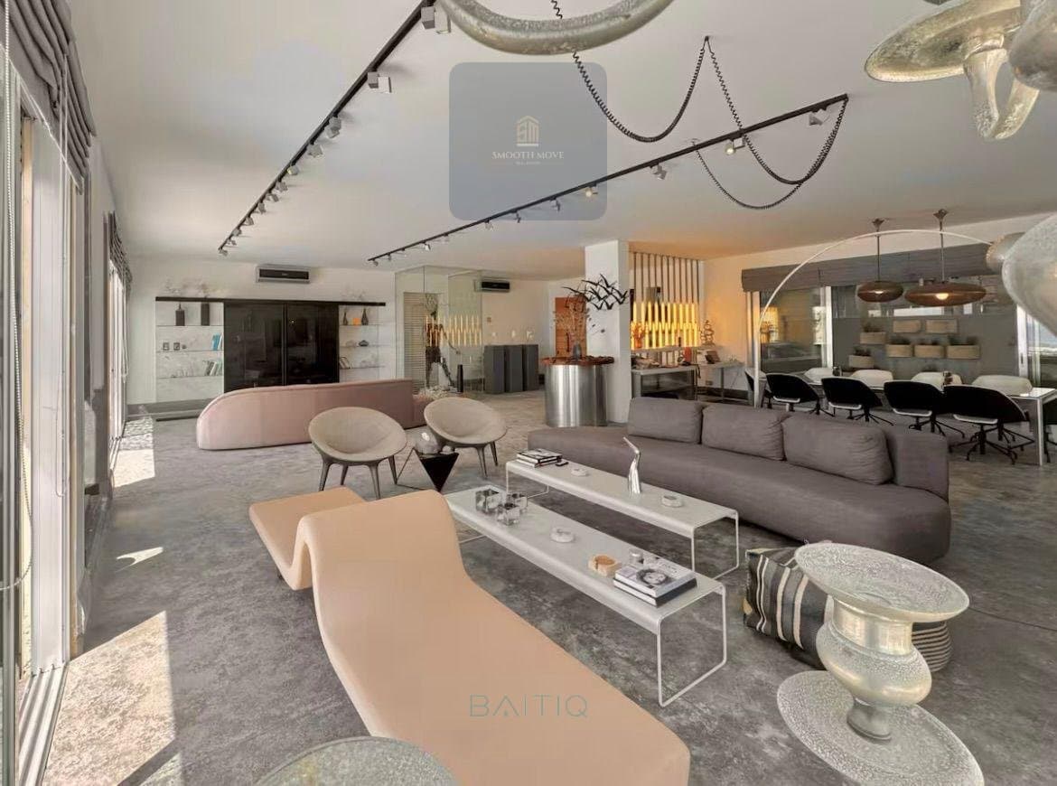 Luxurious Five Bedroom Beachfront Villa for Sale in Batroun Kfarabeda — photo 2