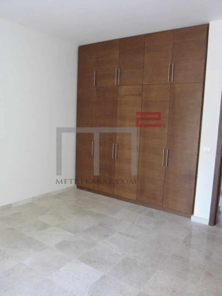 Apartment for Sale in Clemenceau — photo 3
