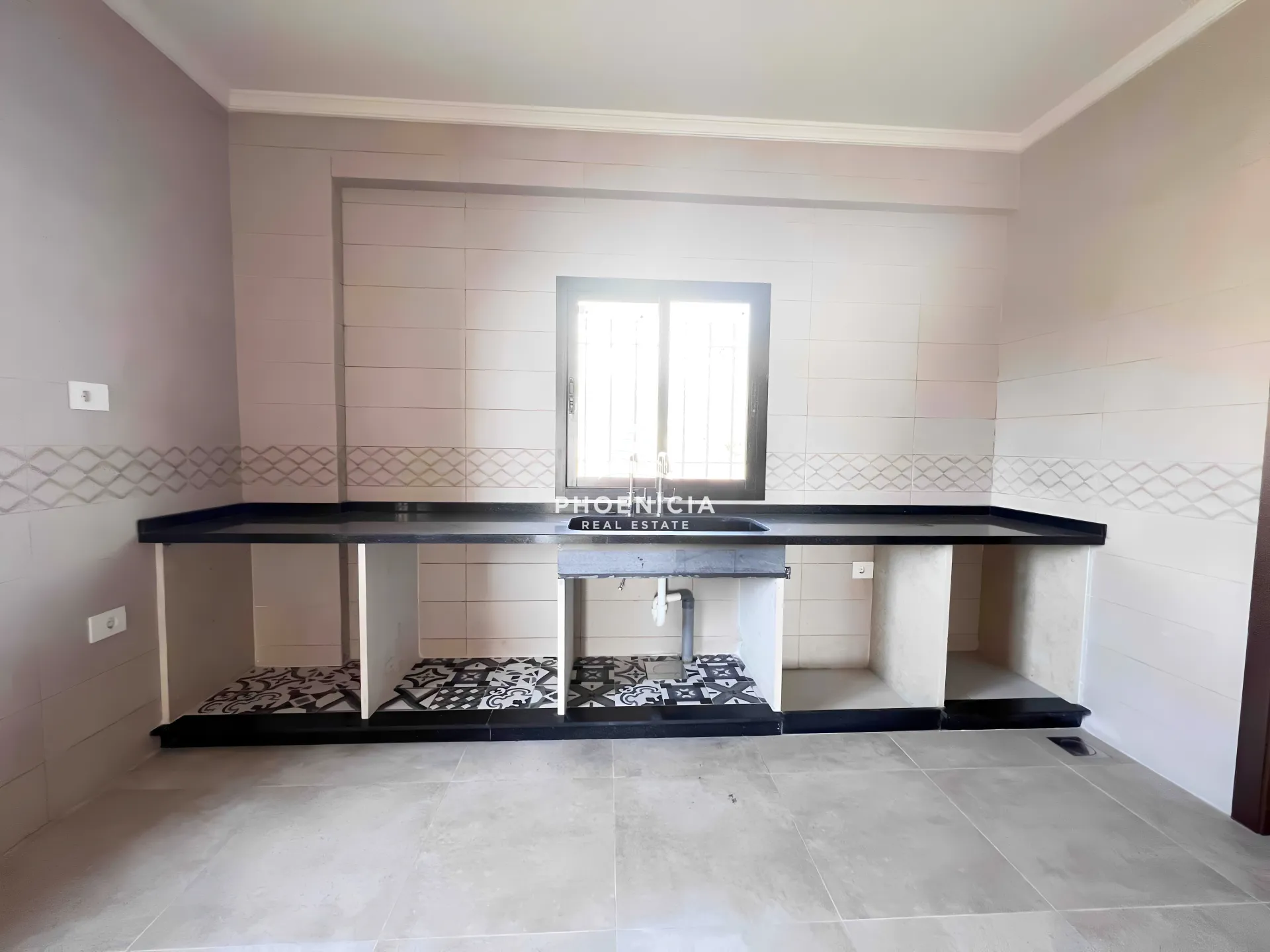 Villa for Sale in Gharzouz — photo 5