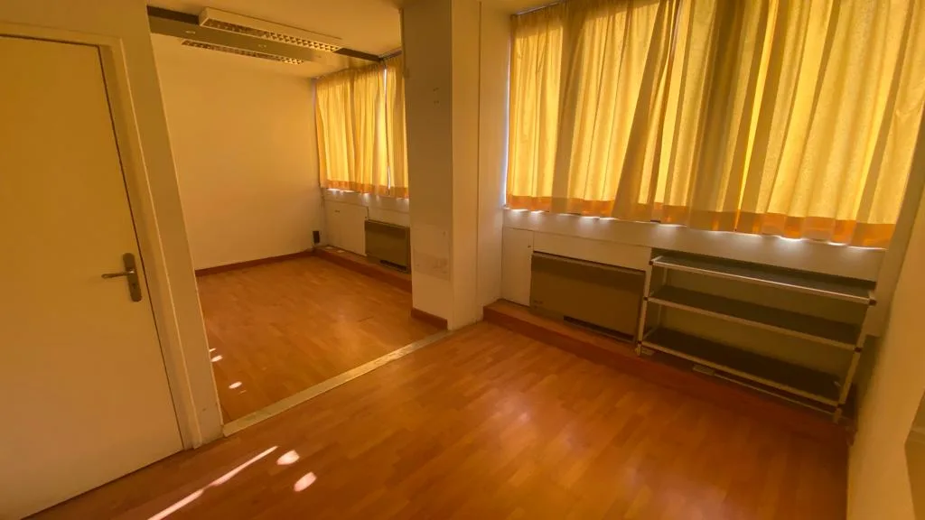 Office for rent in Antelias — photo 1