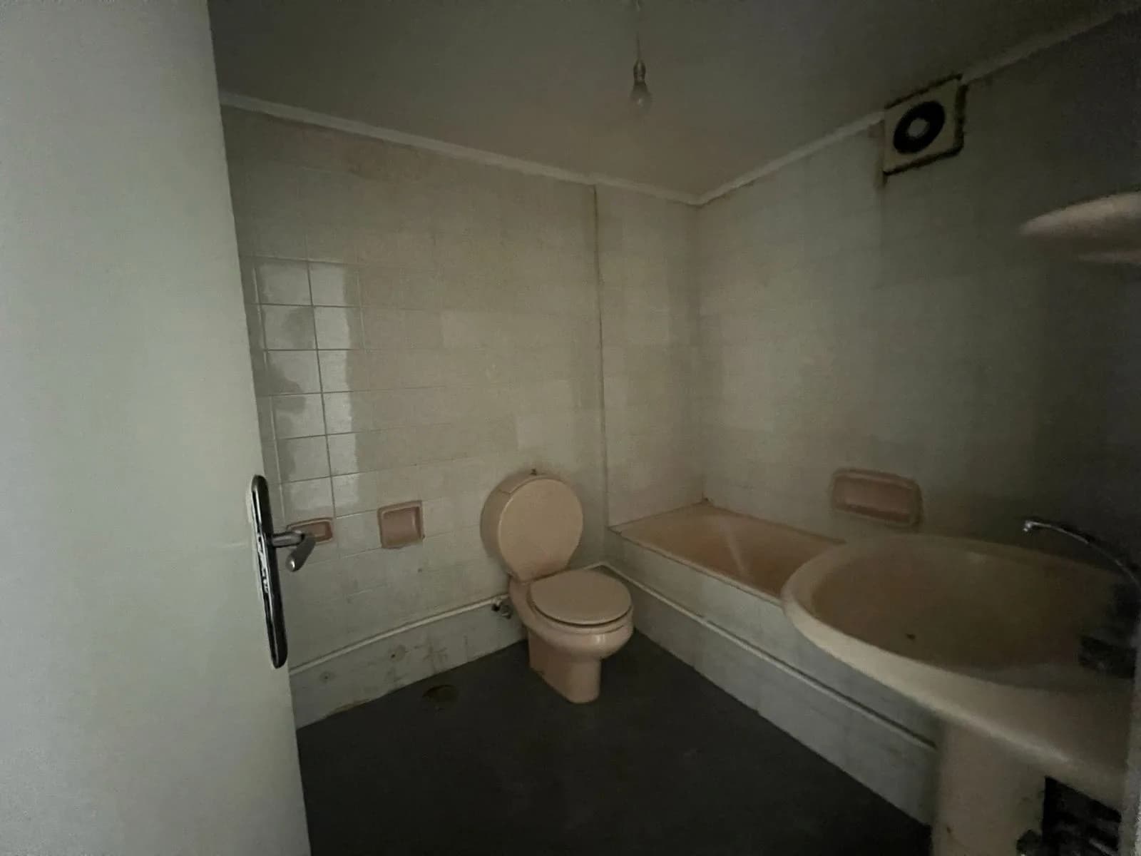 Office for Sale in Sodeco, Beirut, Lebanon — photo 10