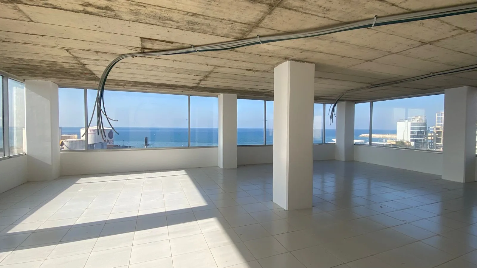 Office for rent in Antelias