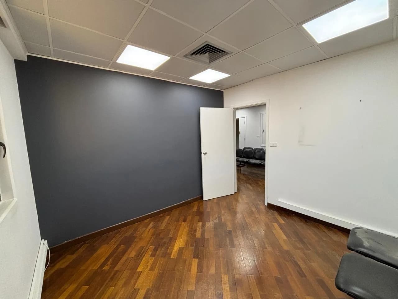 Office for rent in Badaro — photo 4