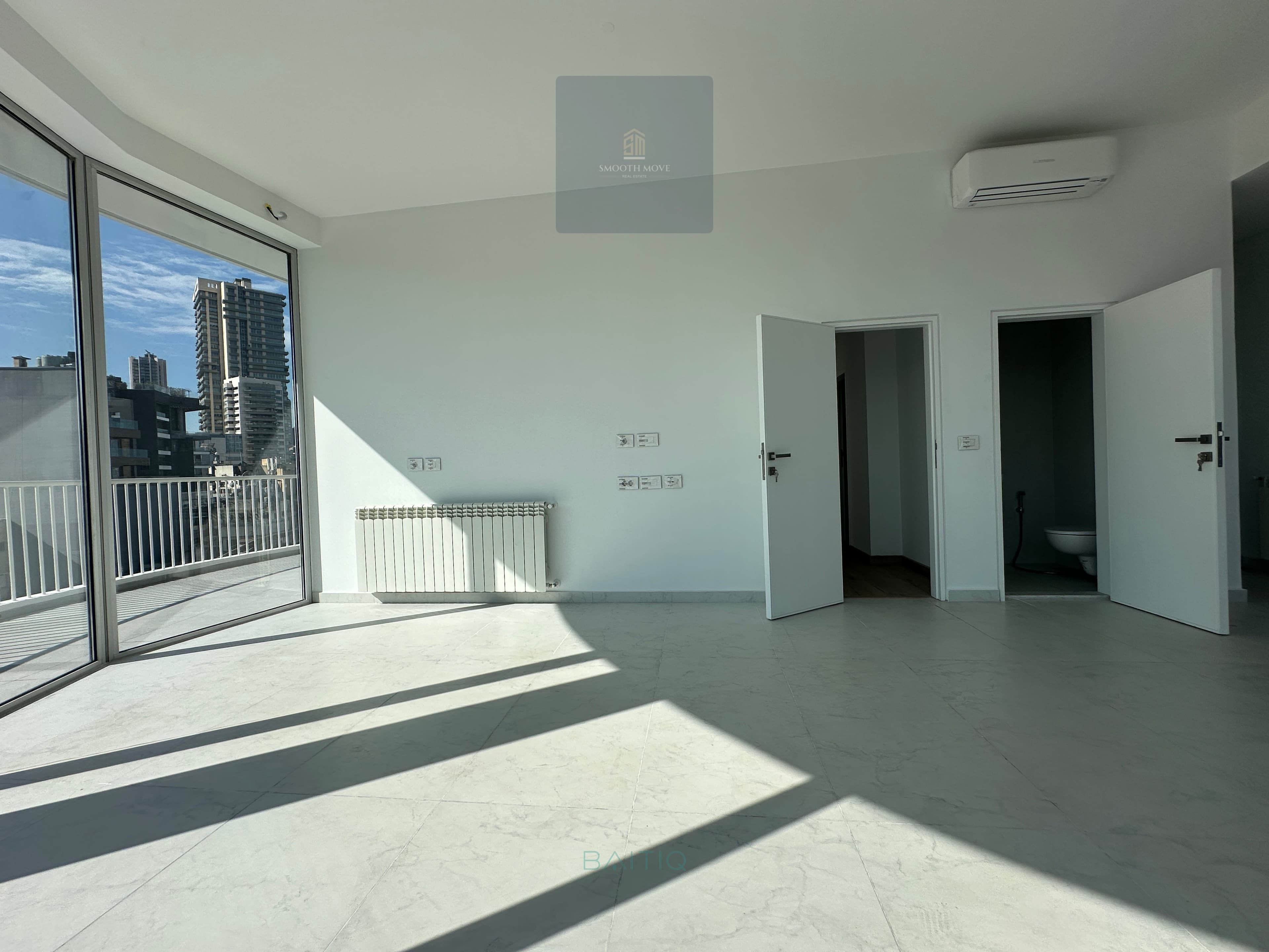 Loft With Terrace and Breathtaking Views For Sale in Gemayzeh — photo 10