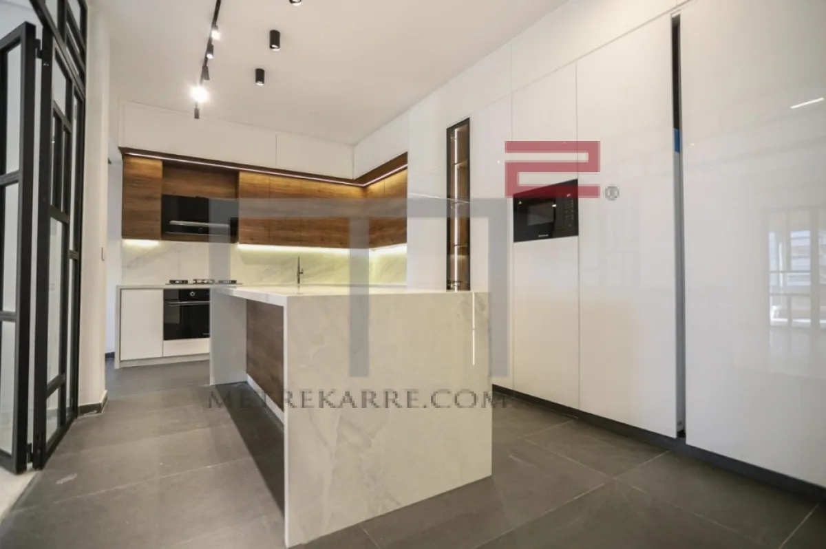 Apartment for Sale in Verdun — photo 3