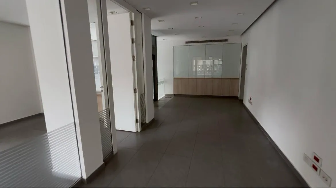 Ground Floor Showroom for Sale in Achrafieh — photo 5